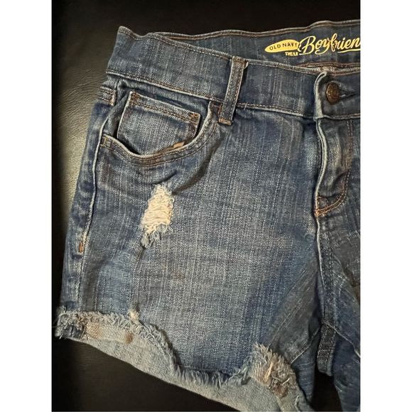 Old Navy Women 0 Blue Denim Boyfriend Distressed Raw Hem Low Raise Short - Picture 3 of 7